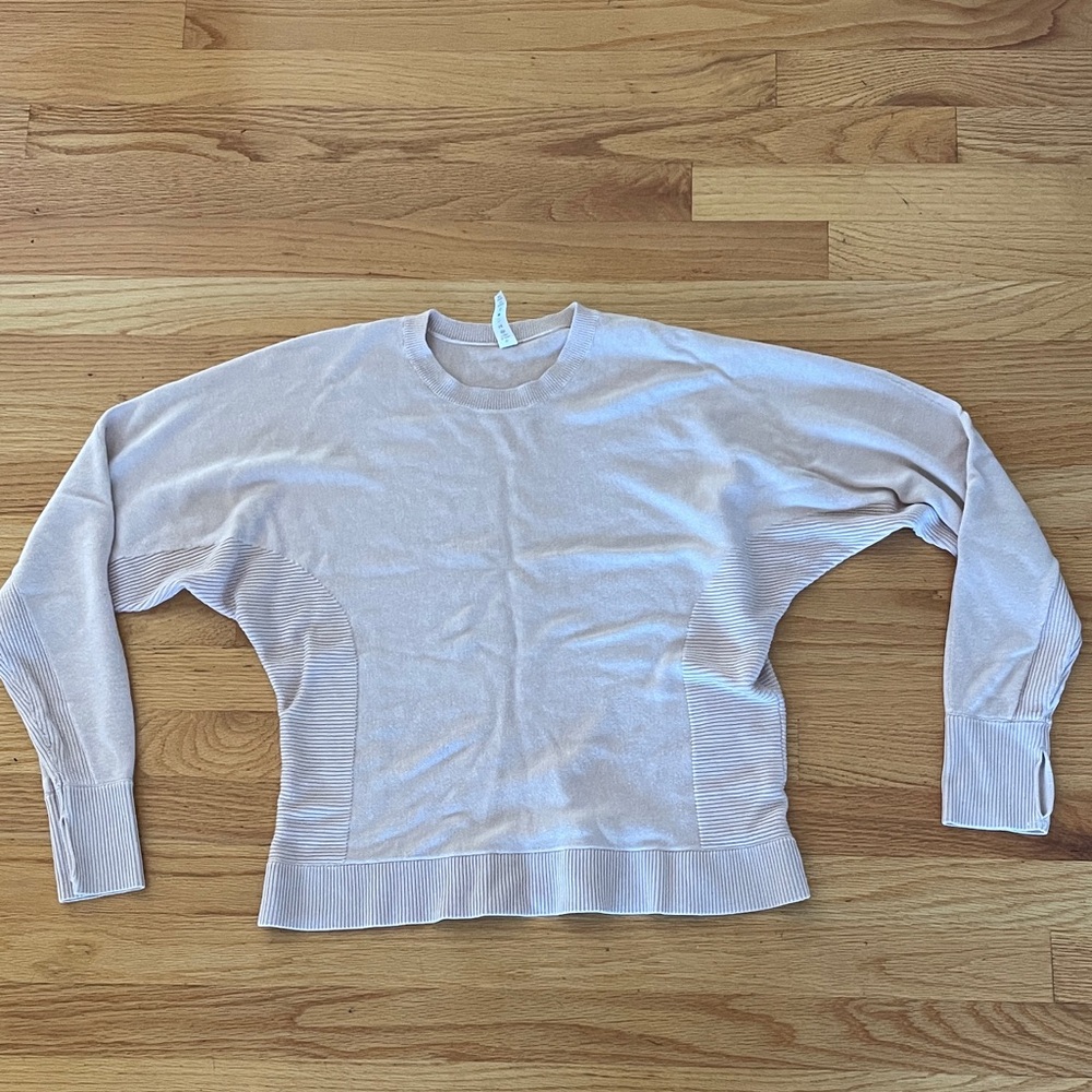 Lululemon sweater size 8 blush pink